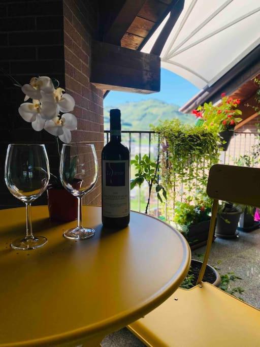 Attico Nel Cuore Delle Langhe - Free Parking Wi-Fi E Ac Alba  Exterior foto